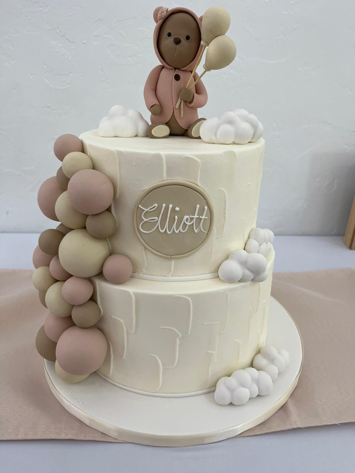 Baby Shower Cake. Bear Topper