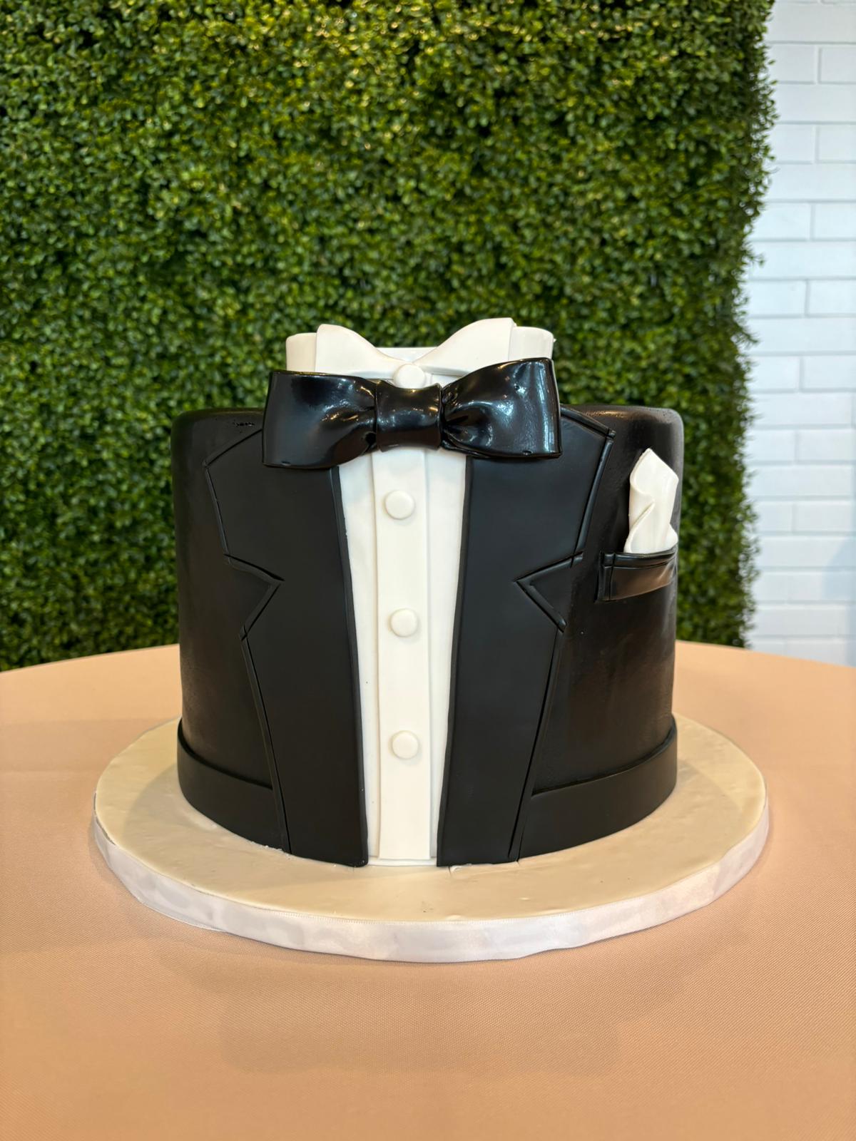 Grooms Cake. Tuxedo